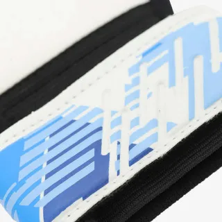 UMBRO FORMATION GOALKEEPER GLOVE - JNR 