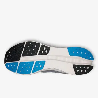 On Cloudsurfer 2 