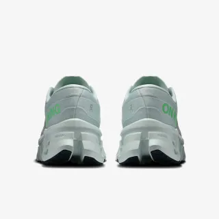 On Cloudmonster 3 