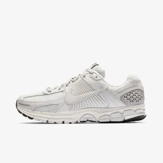 Nike NIKE ZOOM VOMERO 5 SP 