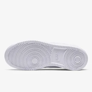 Nike WMNS  COURT VISION MID 