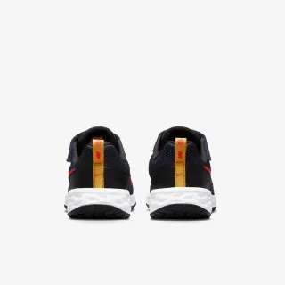 Nike REVOLUTION 6 NN PSV 