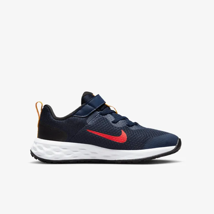 Nike REVOLUTION 6 NN PSV 