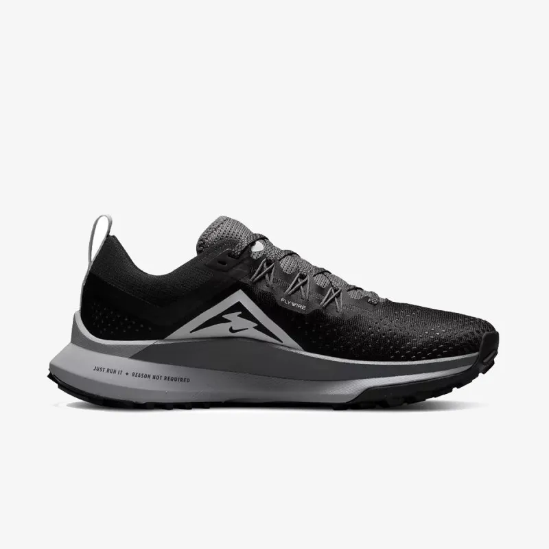Nike W  REACT PEGASUS TRAIL 4 