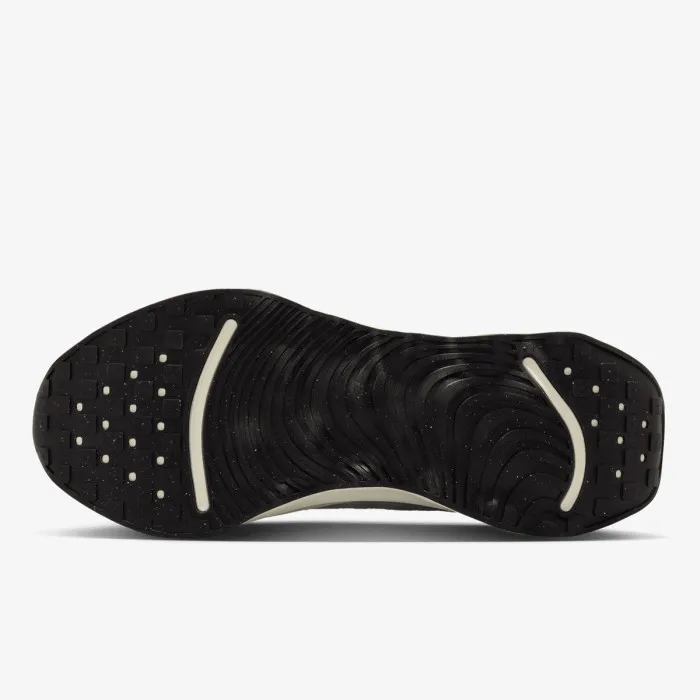 Nike MOTIVA 