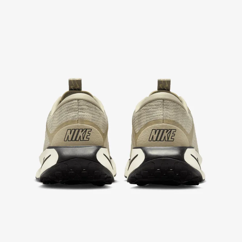Nike MOTIVA 