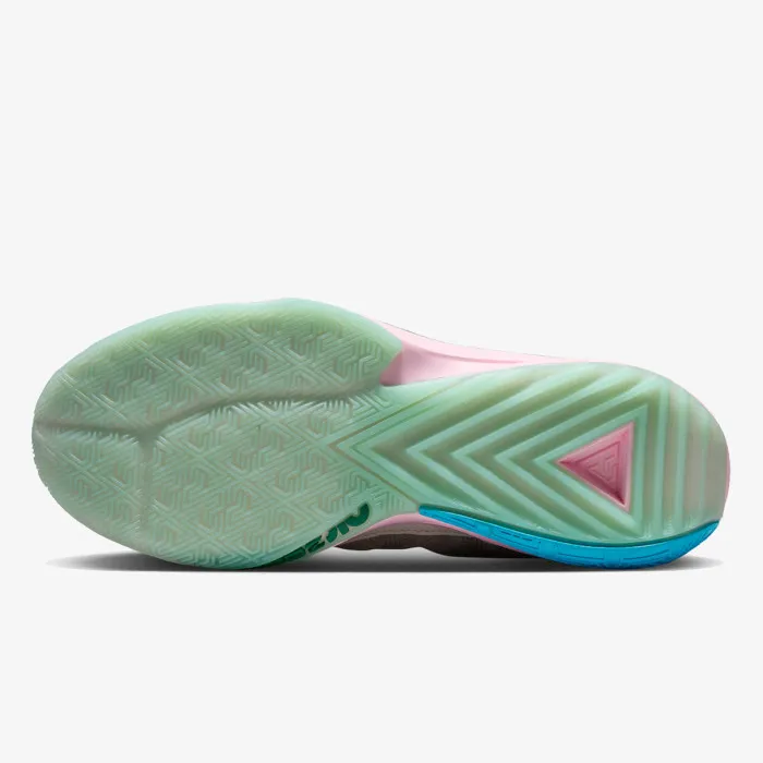 Nike ZOOM FREAK 5 