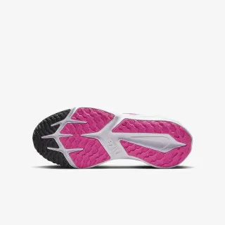 Nike STAR RUNNER 4 NN GS 