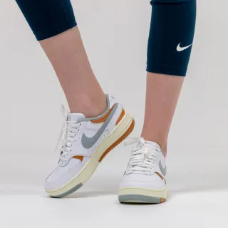 Nike WMNS  GAMMA FORCE 