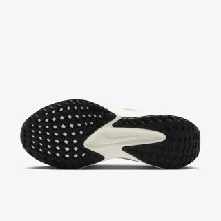 Nike WMNS NIKE QUEST 6 