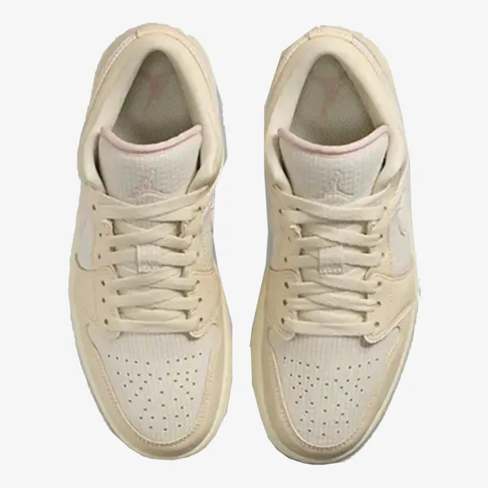 Nike WMNS AIR JORDAN 1 LOW SE V2 