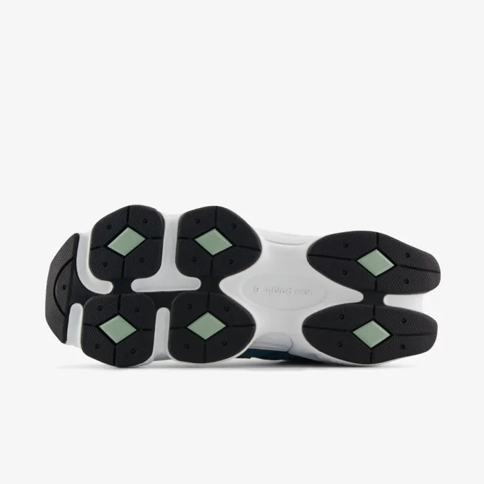 NEW BALANCE K 9060 