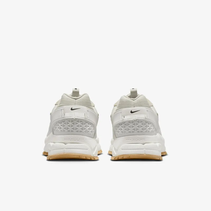 Nike W NIKE ZOOM VOMERO ROAM 