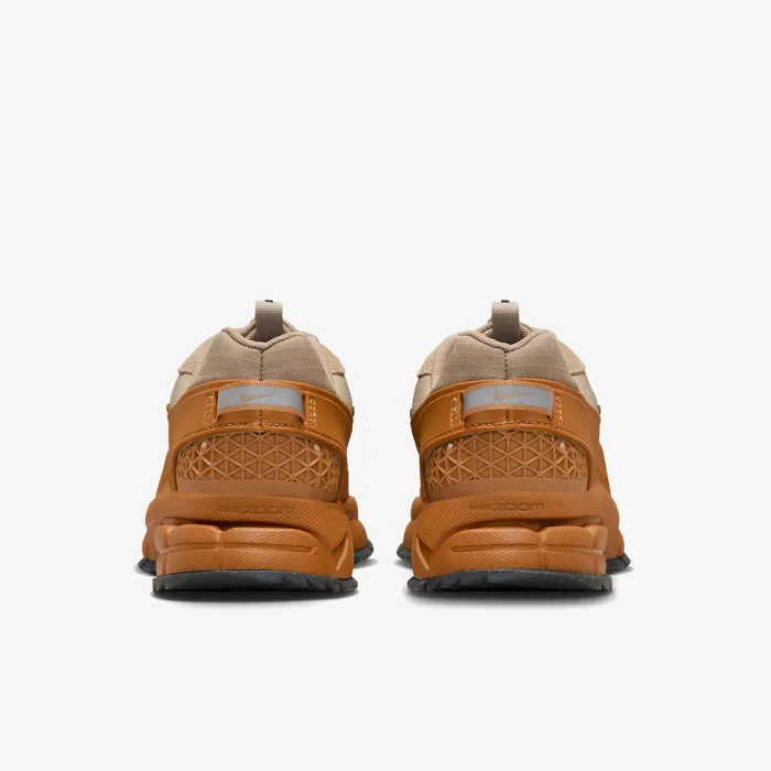 Nike W NIKE ZOOM VOMERO ROAM 