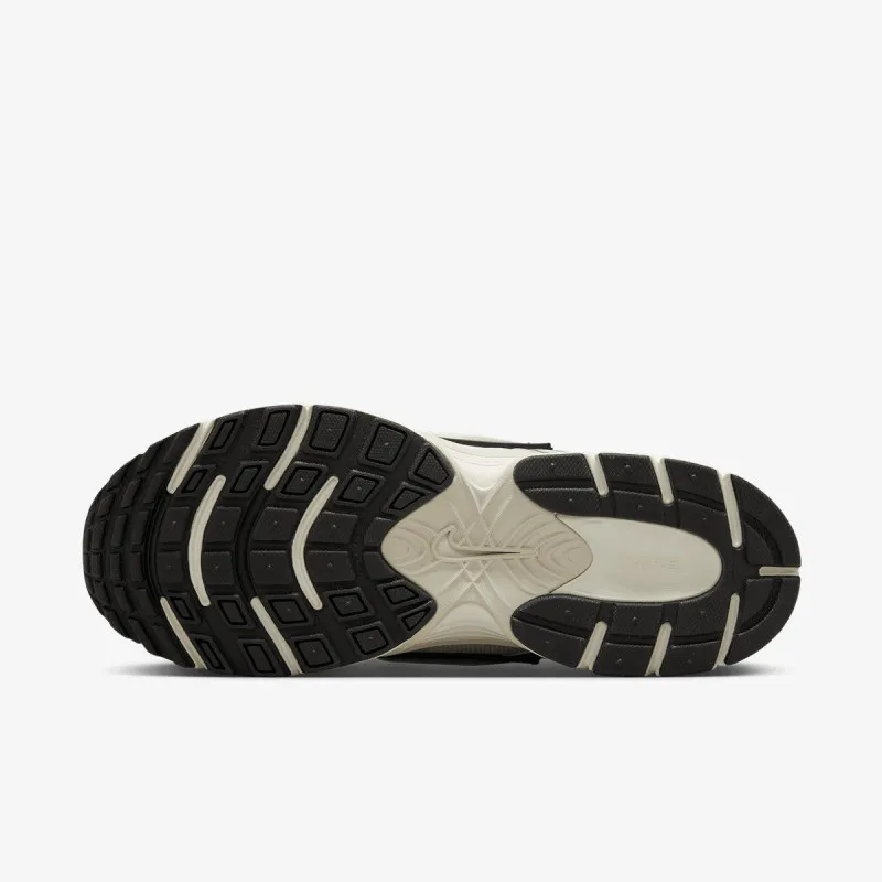 Nike W  V5 RNR 