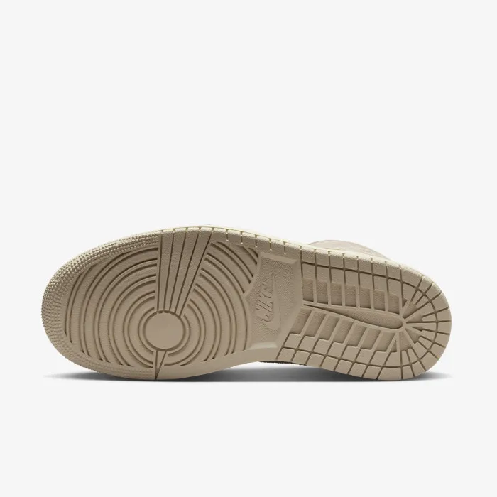JORDAN WMNS AIR JORDAN 1 MID SE 