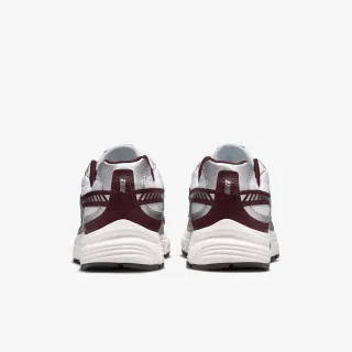 Nike WMNS  INITIATOR CN 