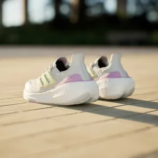 adidas ULTRABOOST LIGHT W 