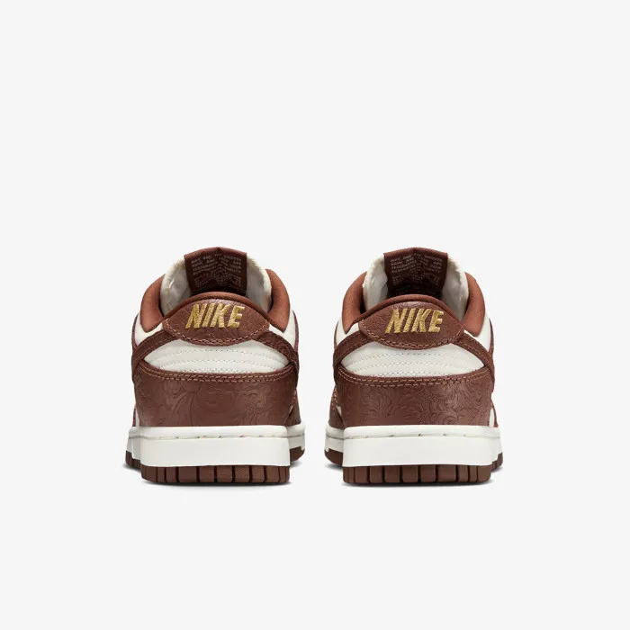 Nike WMNS NIKE DUNK LOW SE 