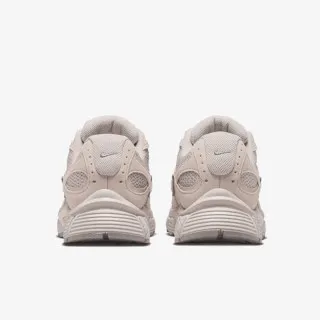 Nike NIKE V5 RNR SUEDE 