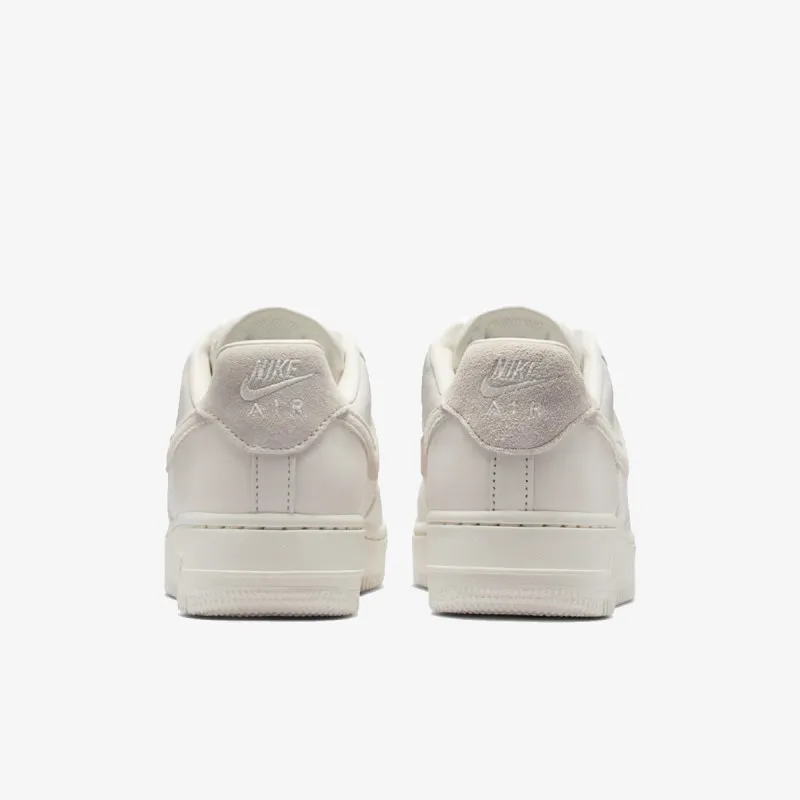 Nike WMNS AIR FORCE 1 '07 SIB 