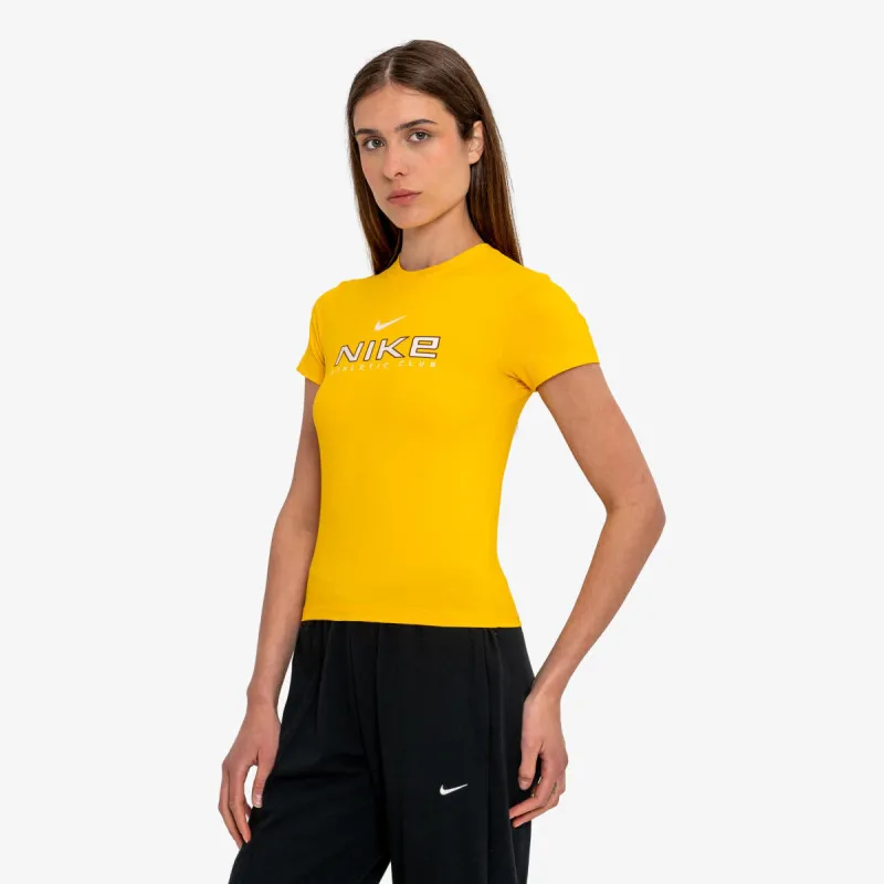 Nike Sportswear Club 