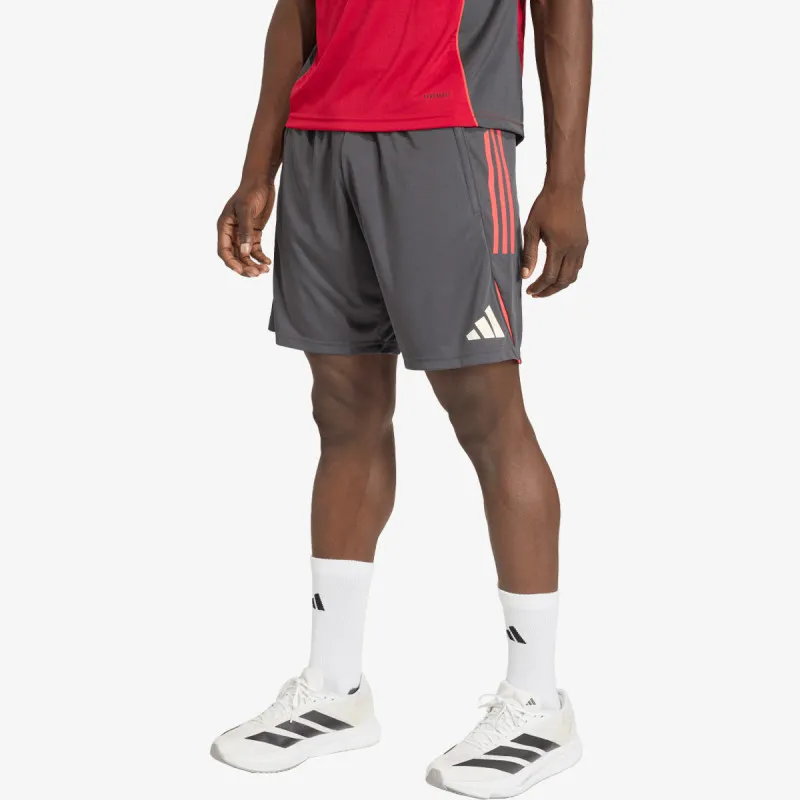 adidas LFC TR SHO 