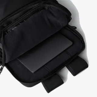 THE NORTH FACE BASE CAMP VOYAGER TRAVEL PACK 