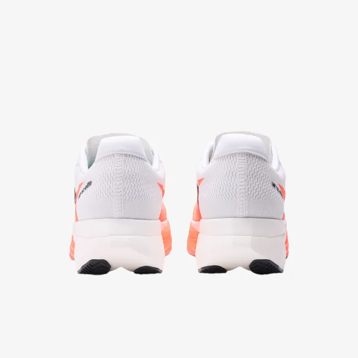 NEW BALANCE W FC ELITE 