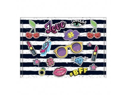 obal pp s patentkou a4 love fashion